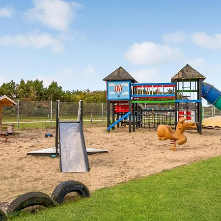 1 Bedroom Gorgeous In Casa de Férias