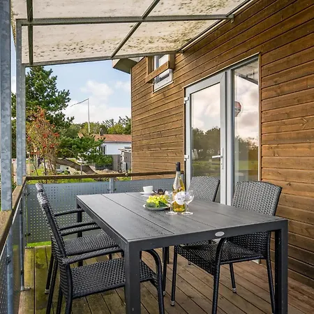 1 Bedroom Gorgeous In Casa de Férias *