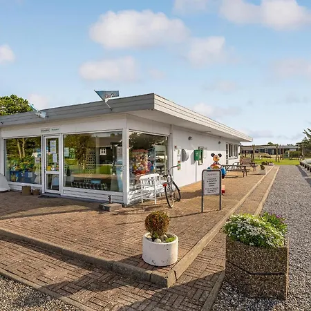 1 Bedroom Gorgeous In